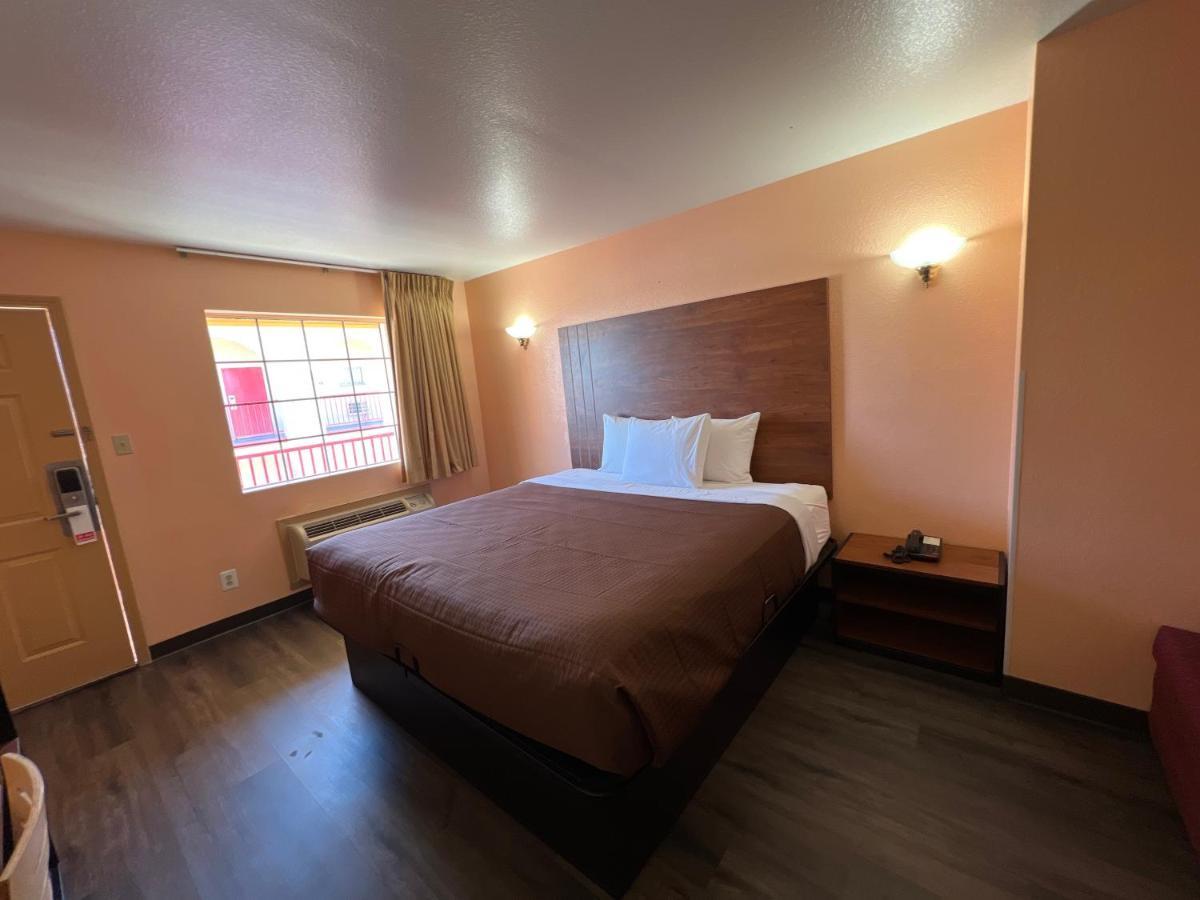 Executive Inn & Suites Lackland Afb San Antonio Exterior foto